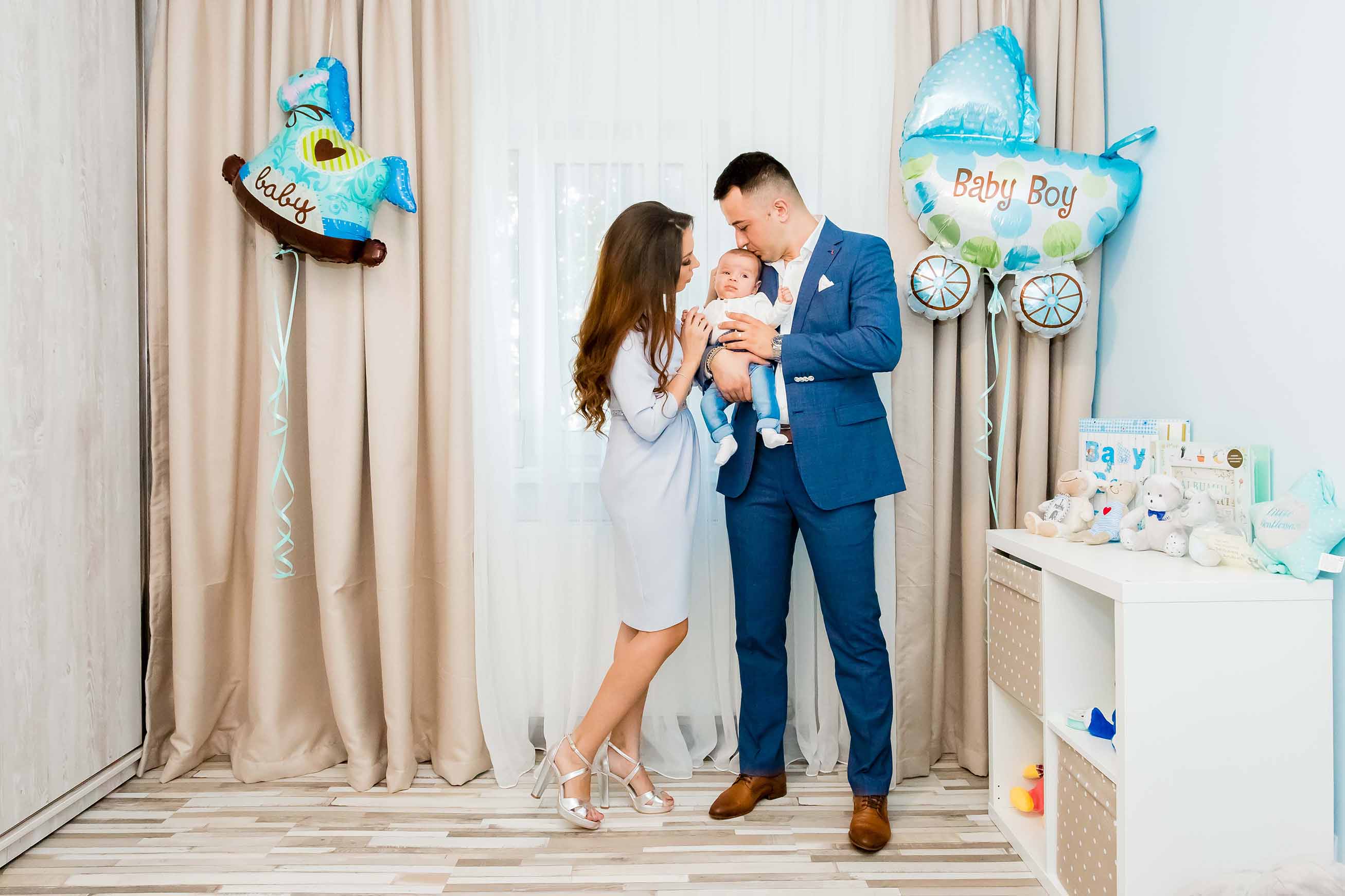 parintiii si copilul la sedinta foto botez